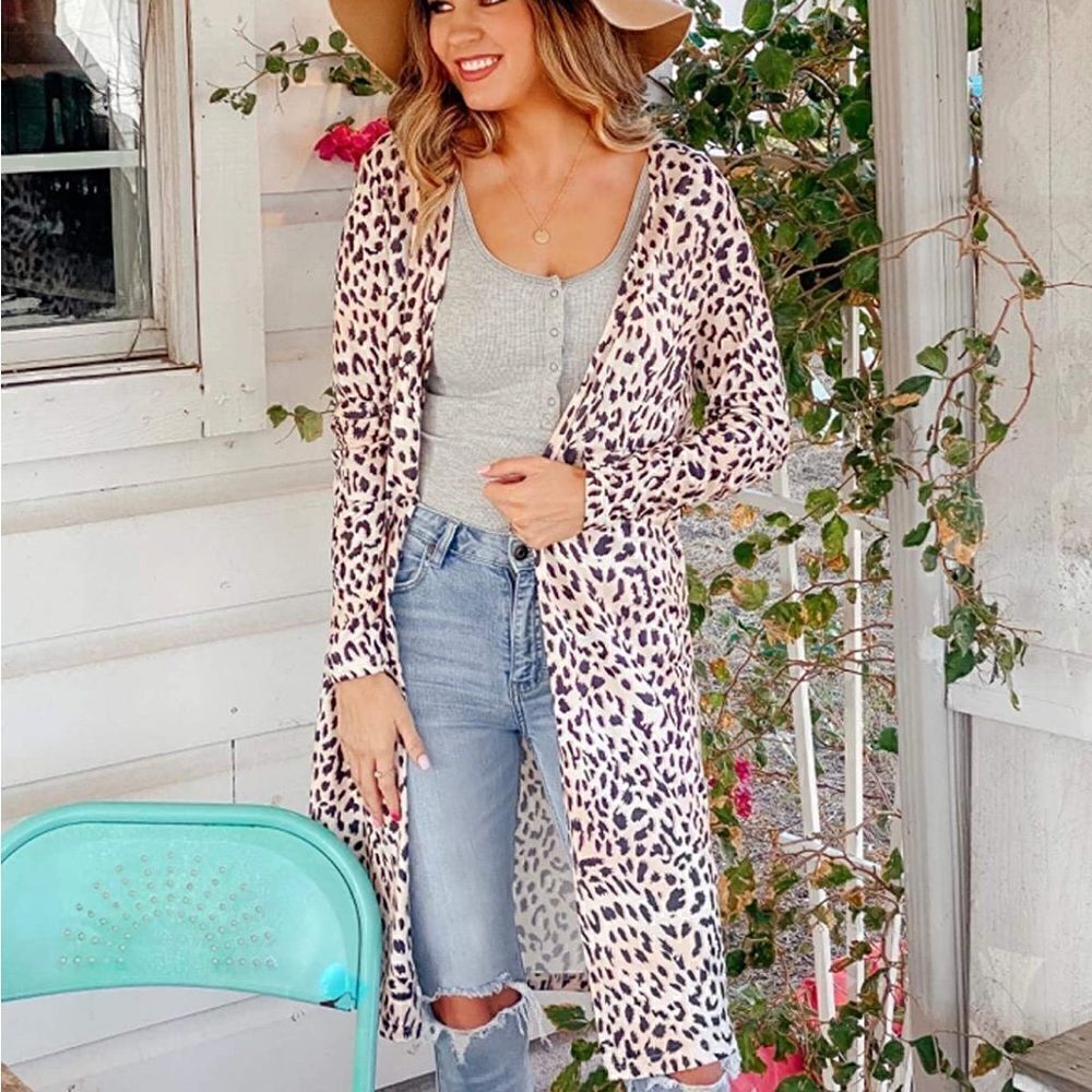 Leopard Duster Cardigan    - Picture 3 of 5